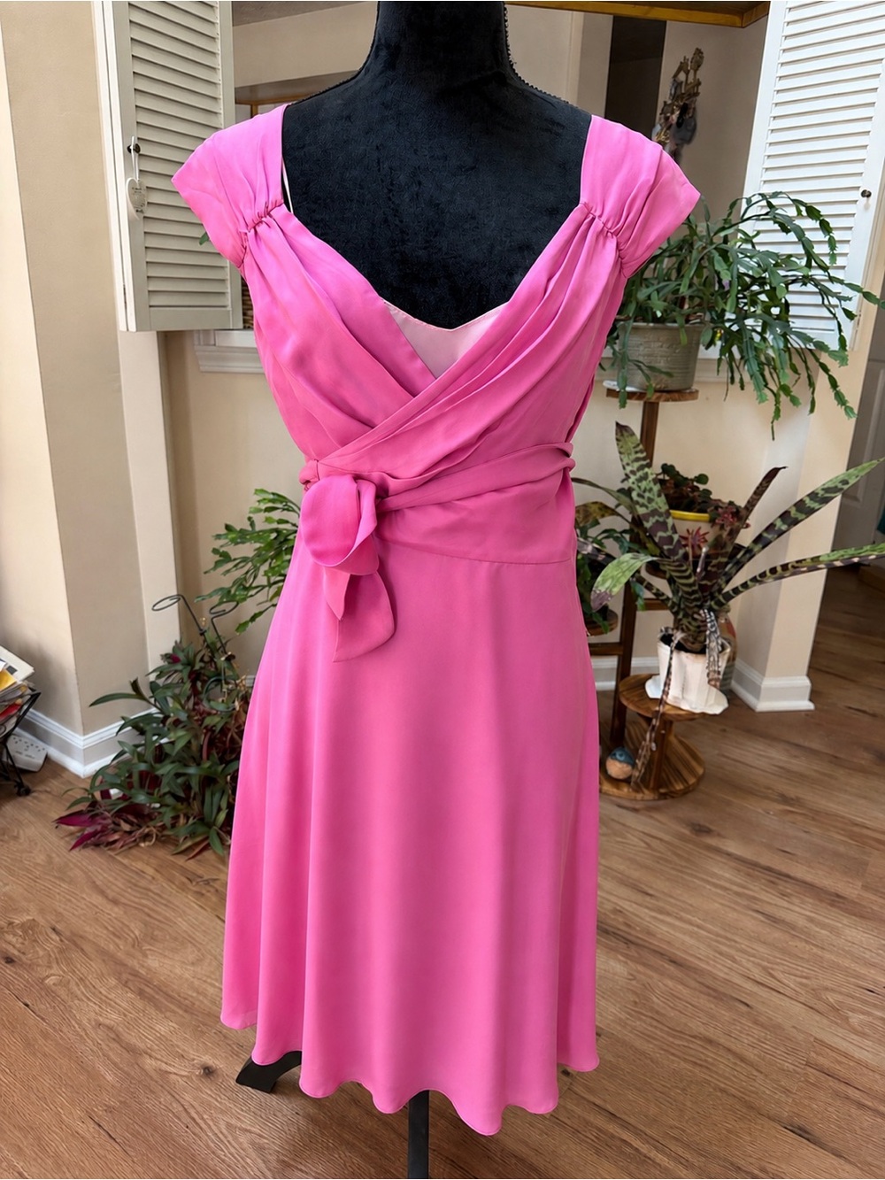 Milly Silk Blend Wrap Dress with Waist Tie.  Pink with Light Pink Lining, size S